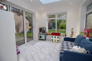 Play Room- click for photo gallery